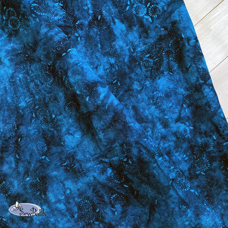 Garment Kit - Pietra Pant Ankle View - Batik Linen