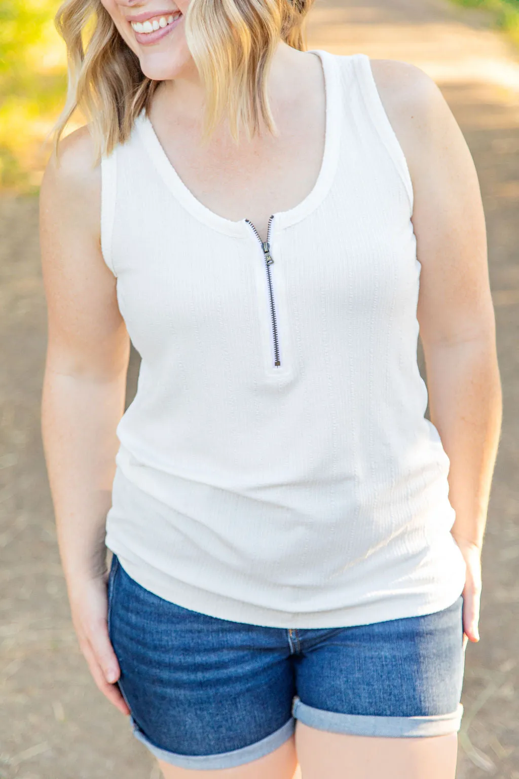 Mila Zipper Tank - Ivory